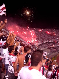 Vuurwerk om de overwinning te vieren.