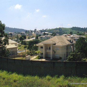 Een condominium in Alphaville, São Paulo