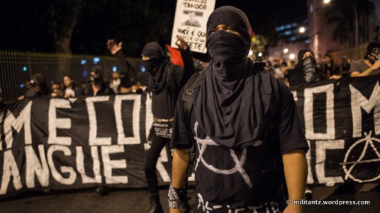 brazil-black-bloc-2