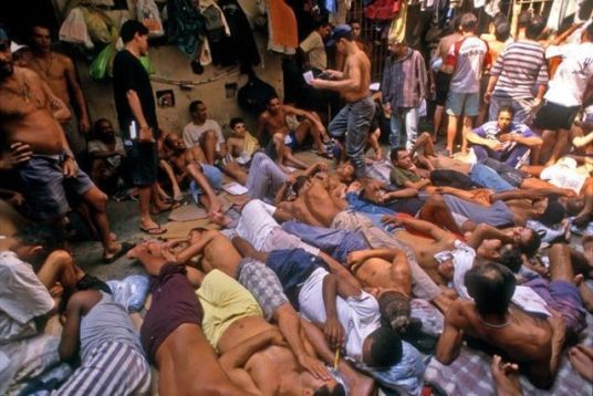 Gevangenissen in Brazilië zitten overvol